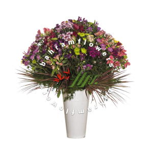 پایه سفید با گل‌های فصلی